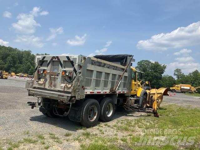 Mack GU713 Hóeltakarítók