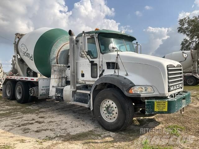 Mack GU813 Egyéb