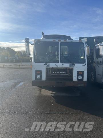 Mack LE613 Hulladék szállítók