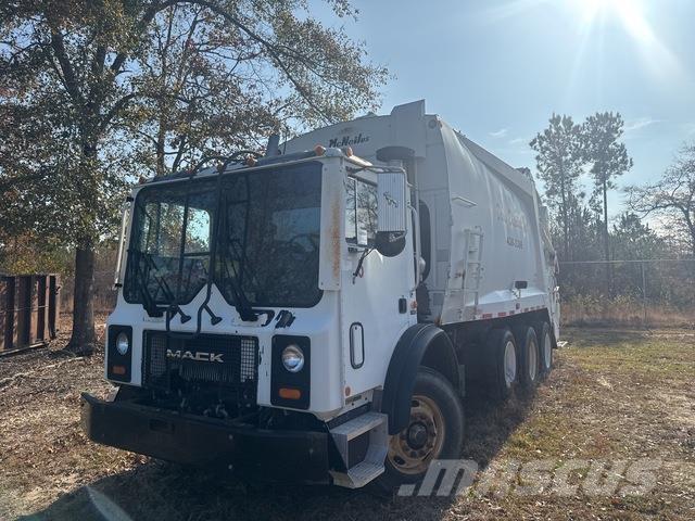 Mack MR688S Hulladék szállítók