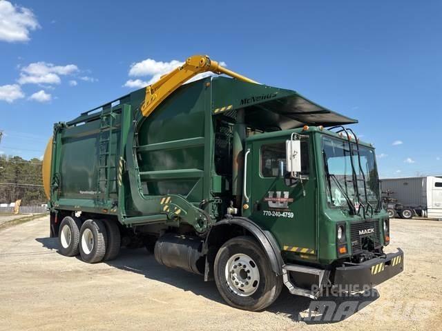 Mack MR690S Hulladék szállítók
