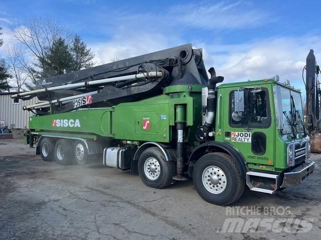 Mack MRU613 Betonpumpák