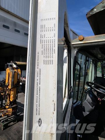 Mack MRU613 Hulladék szállítók