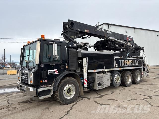 Mack MRU613 Betonpumpák