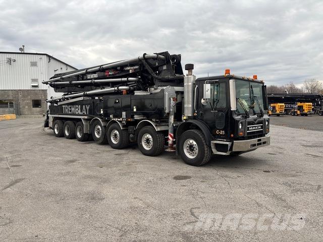Mack MRU613 Betonpumpák