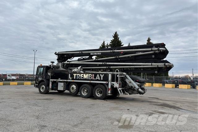 Mack MRU613 Betonpumpák