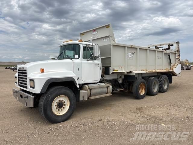 Mack RD60 Hóeltakarítók