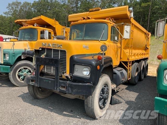 Mack RD686SX Billenő teherautók
