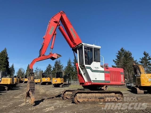 Madill 3800C Átrakógépek