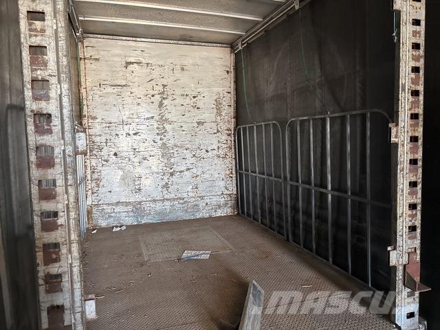 MaxiTrans  Ponyvás pótkocsik