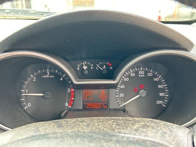 Mazda BT-50 Kis teherszállító/Platós kocsi