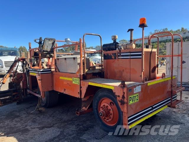 Midland SPD-8 Aszfalt terítõ gépek