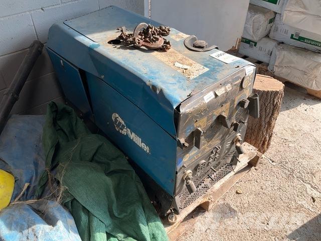 Miller 250 Heggesztő berendezések