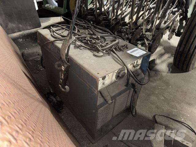 Miller SRH-444 Heggesztő berendezések