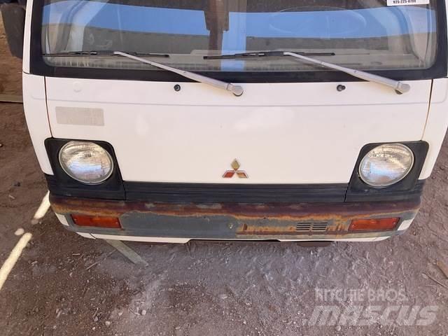 Mitsubishi  Haszongépek