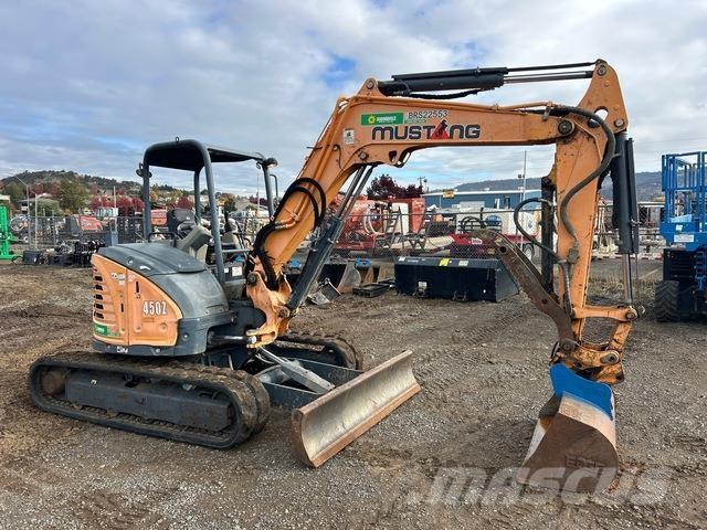 Mustang 450Z Lánctalpas kotrók