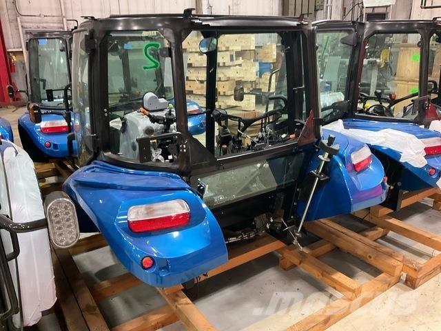 New Holland  Vezetőfülke és belső tartozékok