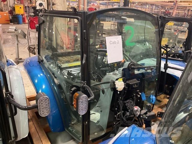 New Holland  Vezetőfülke és belső tartozékok