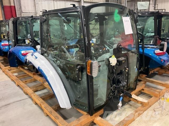 New Holland  Vezetőfülke és belső tartozékok