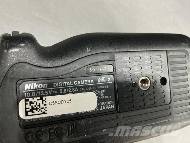  Nikon D5-a Építőipar - Egyebek