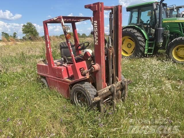 Nissan 258H Építőipar - Egyebek