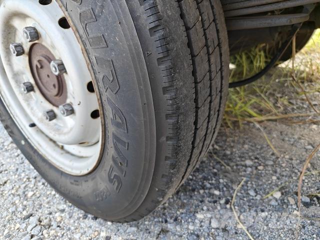 Nissan ATLAS Platós / Ponyvás teherautók