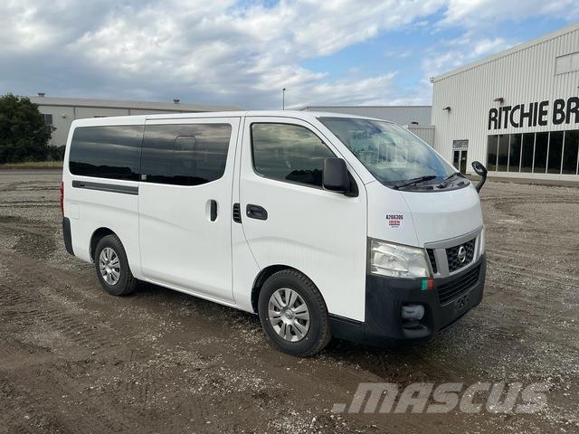 Nissan Caravan Mini buszok