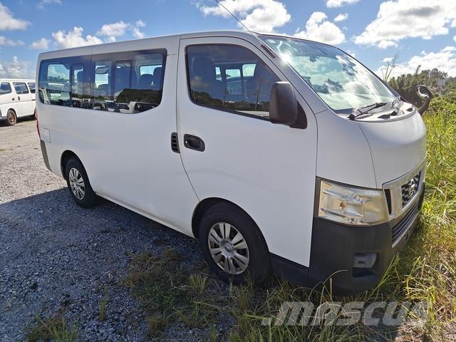 Nissan Caravan Mini buszok