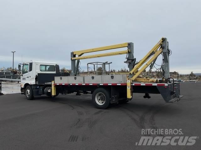 Nissan UD3300 Építőipar - Egyebek