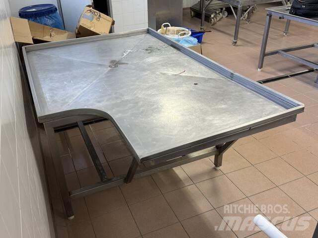  Omet F300B Építőipar - Egyebek