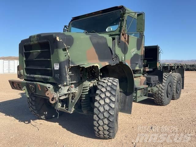Oshkosh  Dobozos teherautók