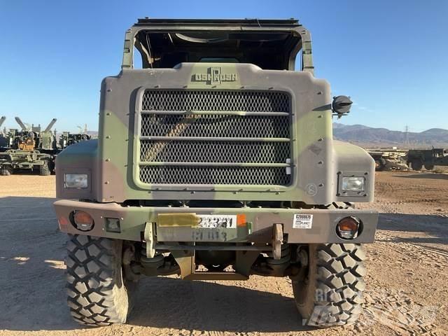 Oshkosh AMK29 Billenő teherautók