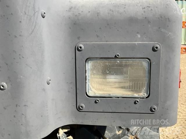 Oshkosh AMK29A1 Billenő teherautók