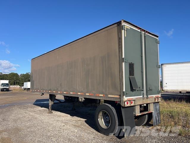 Oshkosh V1301 Dobozos pótkocsik