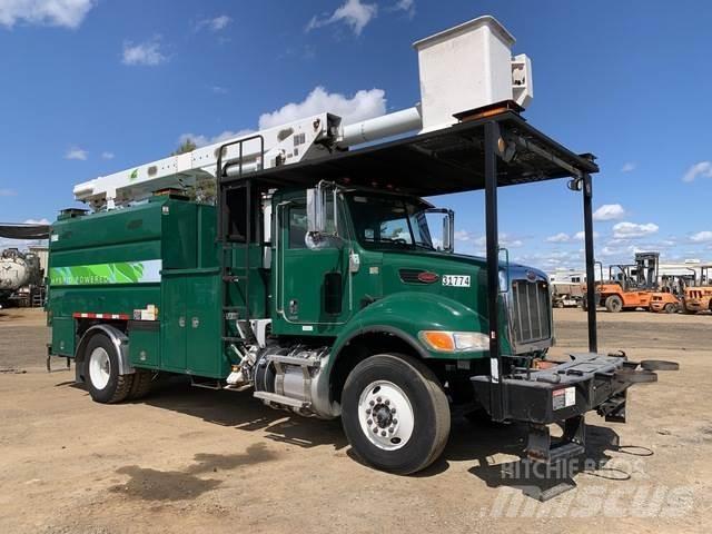 Peterbilt  Teherautóra szerelt emelők és állványok
