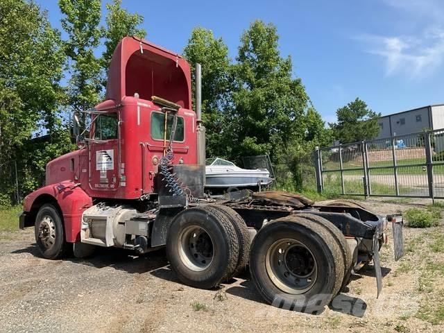 Peterbilt  Nyergesvontatók