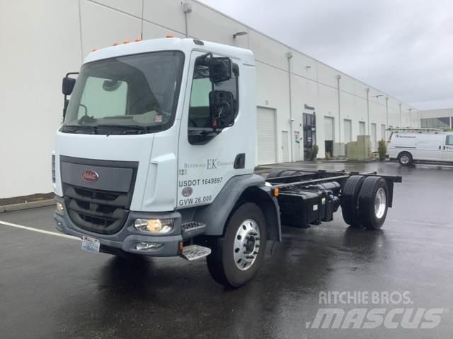 Peterbilt 220 Vezetőfülke és belső tartozékok