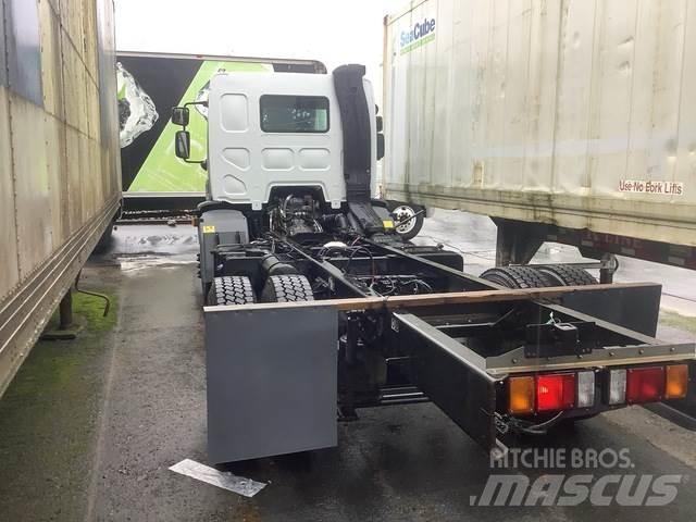 Peterbilt 220 Vezetőfülke és belső tartozékok