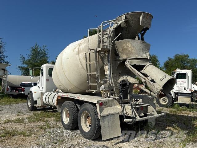 Peterbilt 335 Egyéb