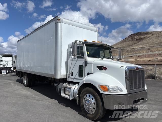 Peterbilt 337 Dobozos teherautók
