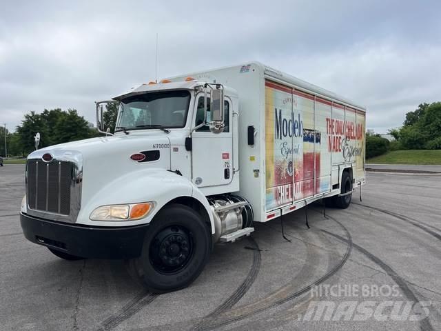 Peterbilt 337 Italszállító tehergépkocsik
