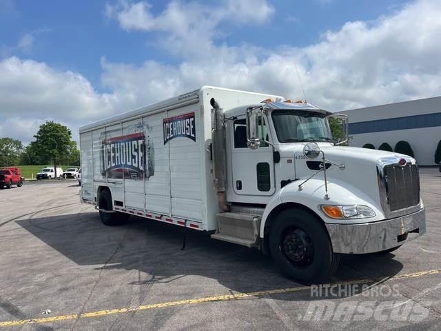 Peterbilt 337 Italszállító tehergépkocsik