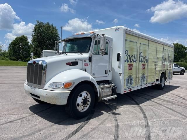 Peterbilt 337 Italszállító tehergépkocsik