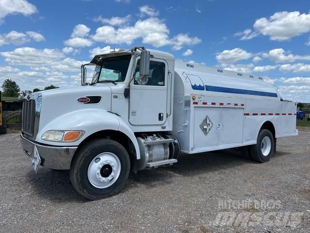 Peterbilt 337 Tartályos teherautók