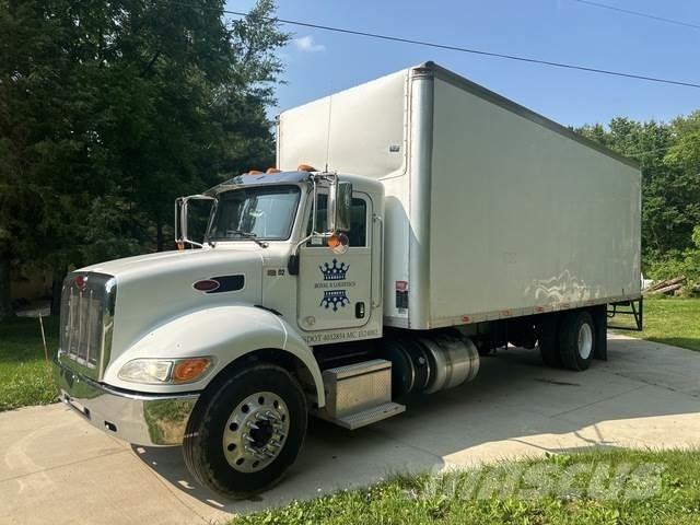Peterbilt 337 Dobozos teherautók