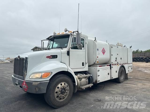 Peterbilt 337 Tartályos teherautók