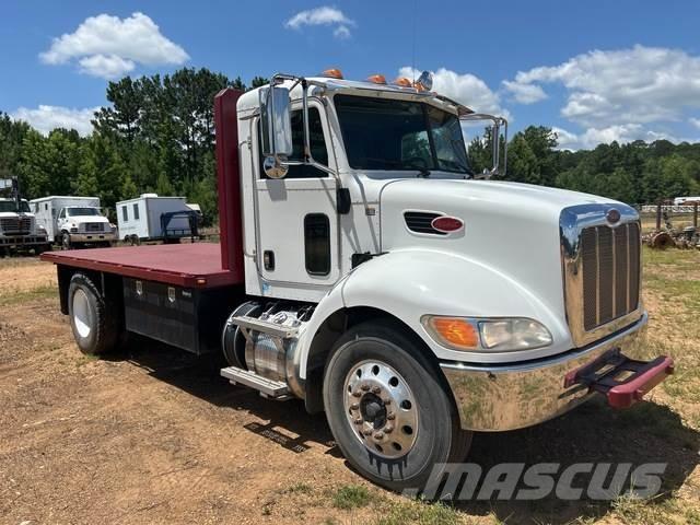 Peterbilt 337 Platós / Ponyvás teherautók