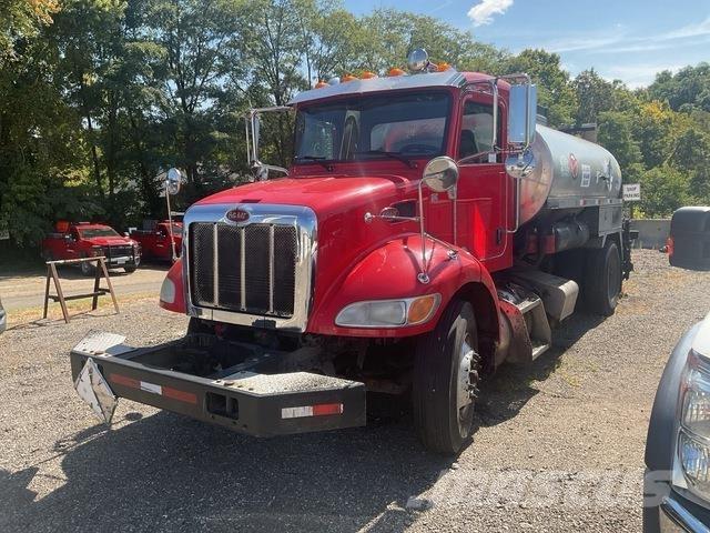 Peterbilt 337 Betonkeverők/Betonpumpák
