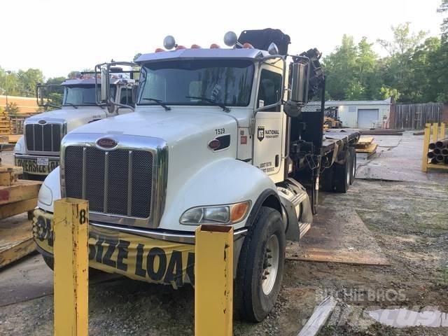 Peterbilt 348 Platós / Ponyvás teherautók