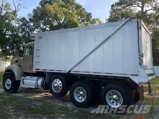 Peterbilt 348 Billenő teherautók